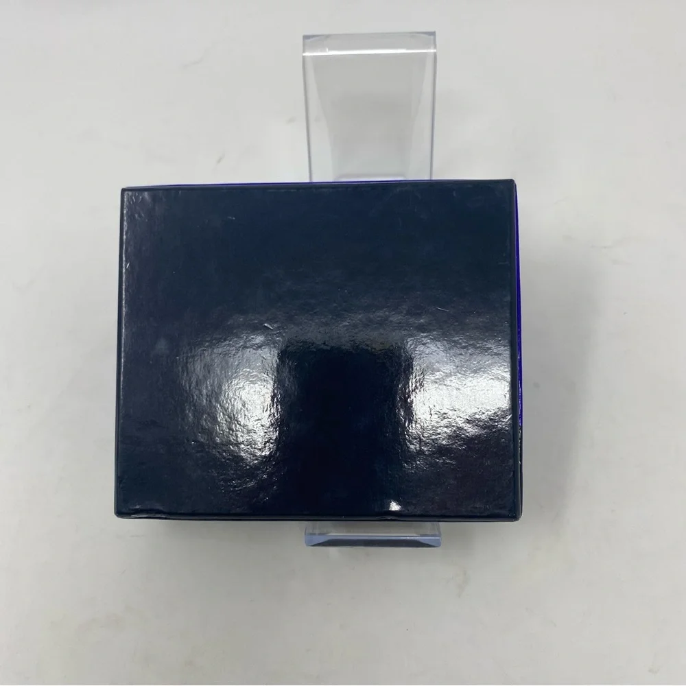 NIB Buxton Bellamy Black Leather Textured Design RFID Front Pocket Flip Wallet